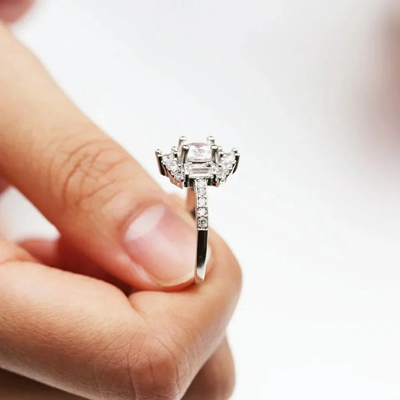 🍁 Plain Romantic Gemstone CZ Thin Wedding Rings for Women, EVGG1586 - Picture 4 of 8